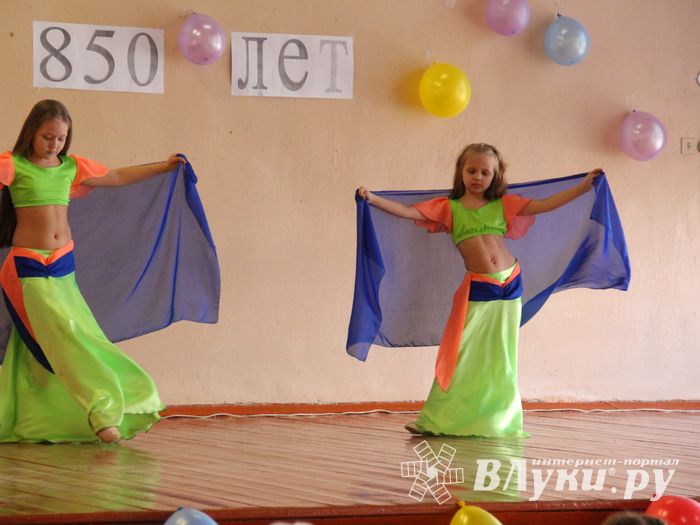 «Мой город Великие Луки — город фонтанов и шаров» (фото)