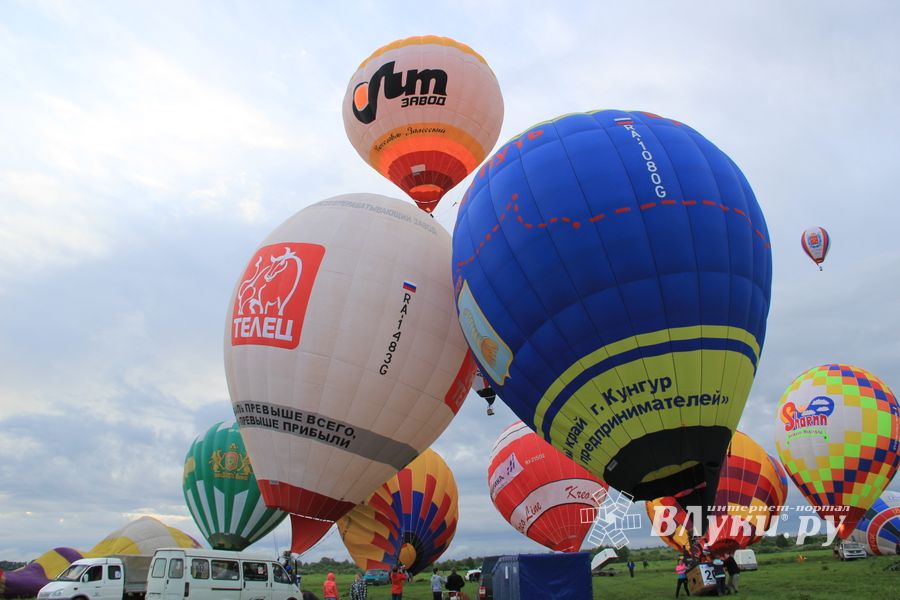 Спортивный полет над Великими Луками (ФОТО)