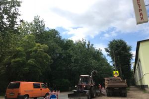 В Великих Луках перерыта дорога (ФОТО)