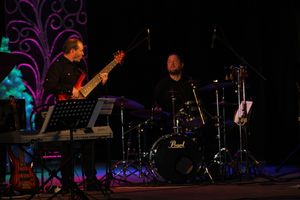 В Великих Луках состоялся концерт «Рождественский джаз» (фото)