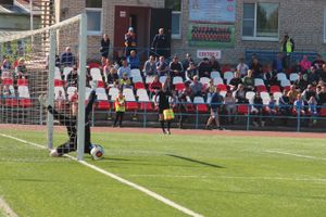 Великолучане проиграли последний домашний матч дебютного сезона (ФОТО)