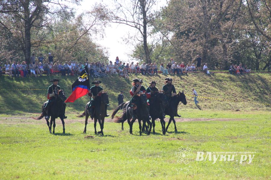 Великолукская Крепость соединила прошлое и настоящее (ФОТО)