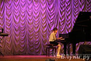 В Великих Луках детская филармония открыла свой 33 сезон (фото)