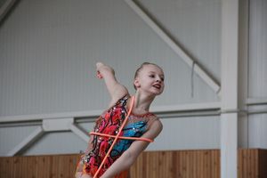 В Великих Луках прошли соревнования по по художественной гимнастике (ФОТО)