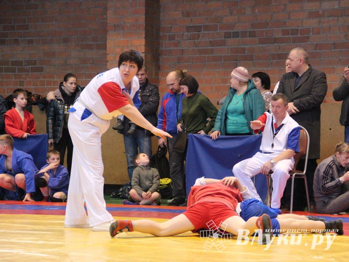 Открытый турнир по самбо «Новогодняя звезда-2019» прошел в Великих Луках (ФОТО)