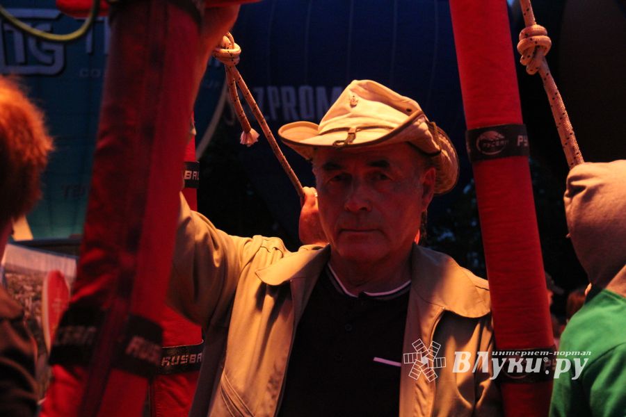 Ночным свечением аэростатов завершилась 24-я Международная встреча воздухоплавателей (ФОТО)