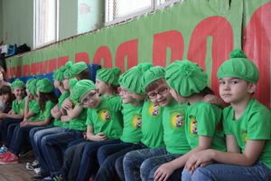 В Великих Луках стартовали спортивные соревнования среди дошколят «Юные олимпионики»