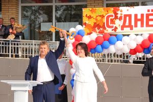 В Великих Луках открыли новый корпус школы №6 (ФОТО)