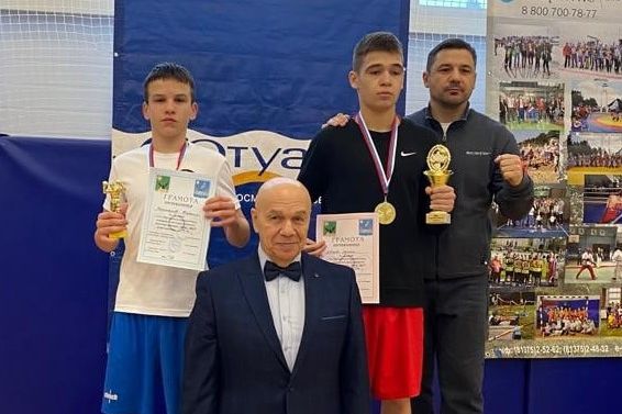 Великолучане привезли семь золотых наград с турнира по боксу (ФОТО)