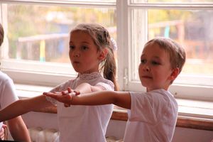 Поздравляем тех, кто сеет доброе и вечное, с профессиональным праздником