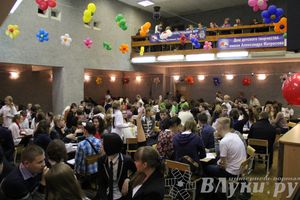 XIII Фестиваль интеллектуальных игр «Встречи на Ловати» проходит в Великих Луках (фото)