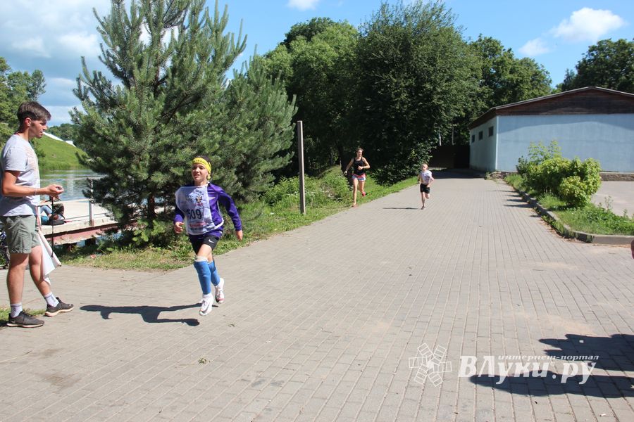 В Великих Луках прошёл Олимпийский День (ФОТО)