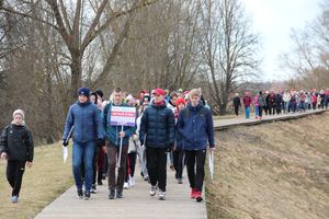 Великолучане присоединились к Всероссийской акции по ходьбе (ФОТО)