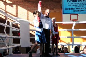 Второй день турнира по боксу складывается для великолучан удачно (ФОТО)