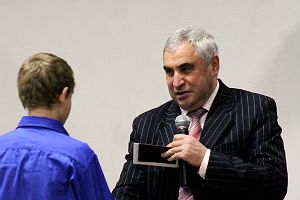 117 подростков Великолукского района получили паспорта (фото)