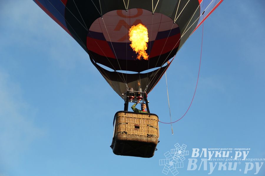 Пилоты совершили третий спортивный полет