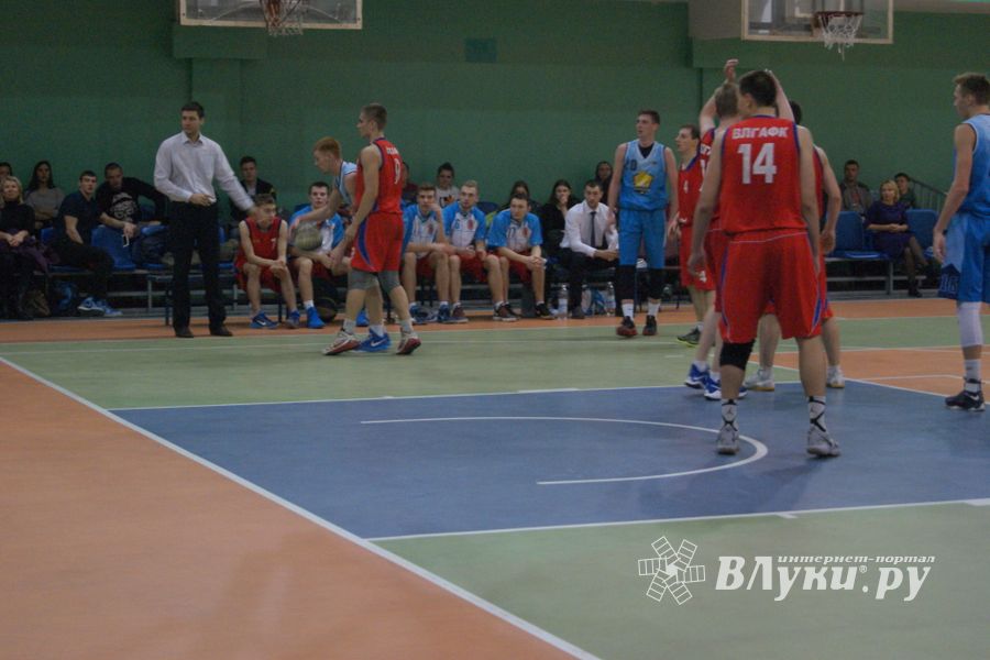 В Великих Луках прошли студенческие игры АСБ