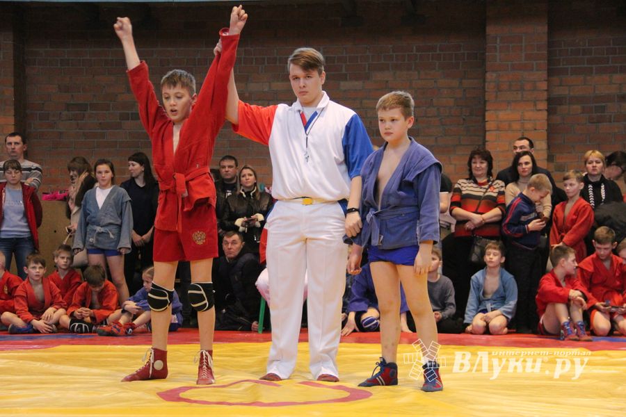 В Великих Луках прошли соревнования, посвященные памяти героев 6-й роты (ФОТО)