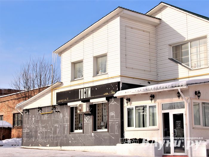 8 марта прекрасных дам приглашают в «Гости» (ФОТО)