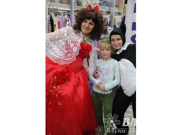 Торговый центр «Апельсин» отметил День рождения