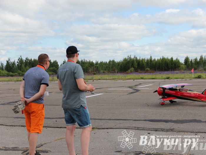 Фестиваль авиамодельного спорта России в Великих Луках