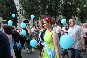 Великолукской «Бригантине» пришлось поплавать под дождём (ФОТО)