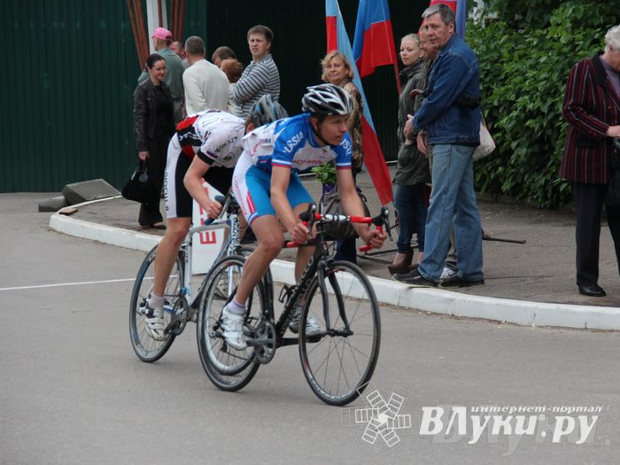 Гонка-критериум по велосипедному спорту