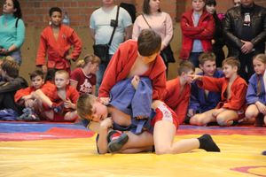 В Великих Луках прошли соревнования, посвященные памяти героев 6-й роты (ФОТО)