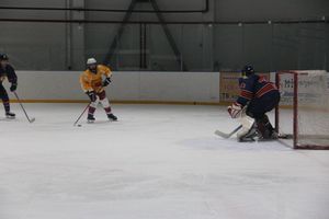 ХК «Луки-Экспресс» обошла псковскую «Гвардию» по буллитам (ФОТО)