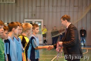 XII Традиционный Международный открытый турнир по мини-футболу среди юношей 2001-2002 г. р.