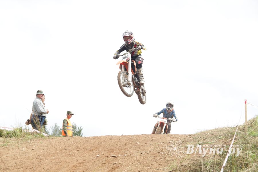 Мотокросс в Булынино: драйва много, зрителей мало (ФОТО)