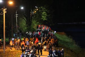 В Великих Луках прогремел праздничный салют в честь Дня Победы (ФОТО)