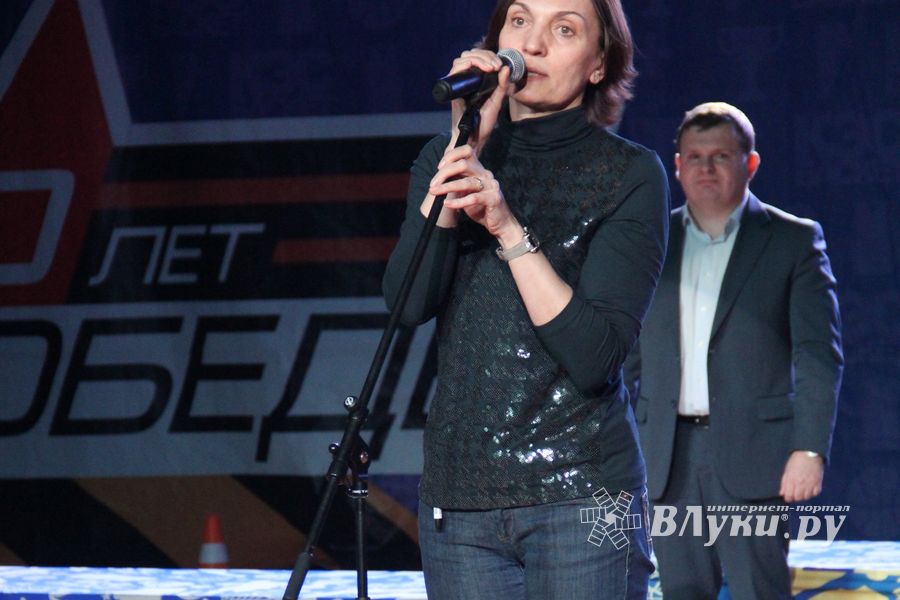 В Великих Луках прошли финальные игры Чемпионата ШБЛ «КЭС-БАСКЕТ» (фото)