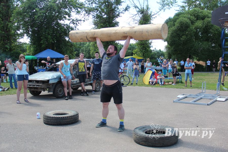 В Великих Луках прошёл Олимпийский День (ФОТО)