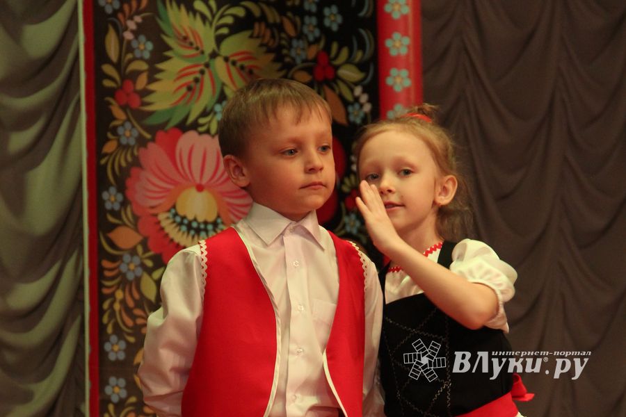 «Великолукская Веснянка»: детские сады 