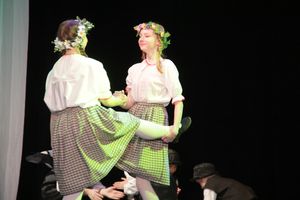 «Великолукская Веснянка» на сцене ДК ЛК