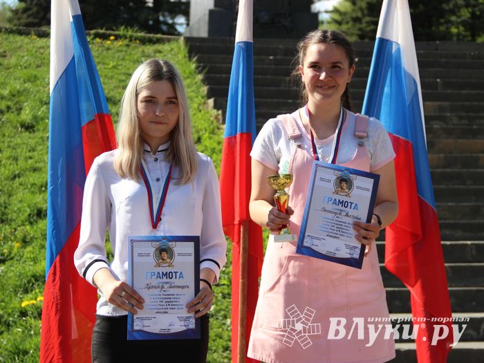 В Великих Луках чествовали лучших велосипедистов (ФОТО)