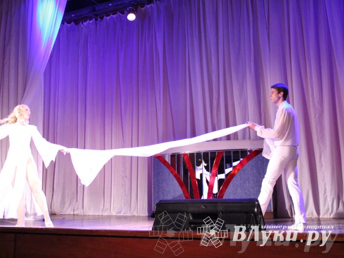 Творческий вечер шоу-балета «Этуаль» и солистов Дома культуры железнодорожников