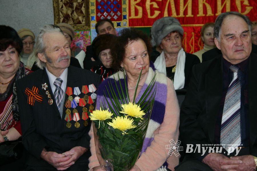 «Военной поры медсанбаты» в краеведческом музее