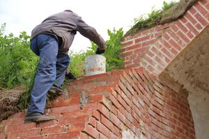В Великолукской Крепости  наводят порядок (ФОТО)