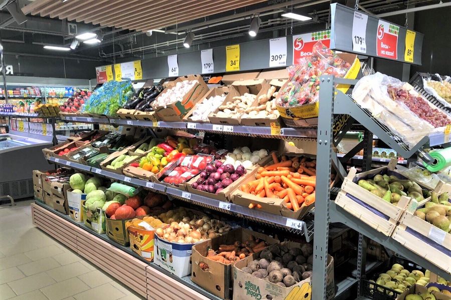 В Великих Луках открывается новый магазин (ФОТО)