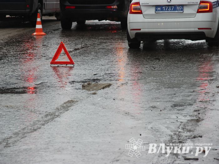 ДТП на перекрёстке Дружбы-Гоголя (ФОТО)