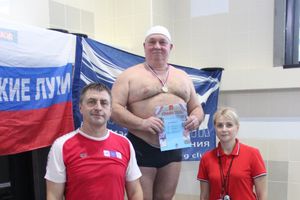 В Великих Луках прошло Первенство города по плаванию (ФОТО)