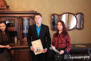 В Великих Луках почтили память академика Виноградова