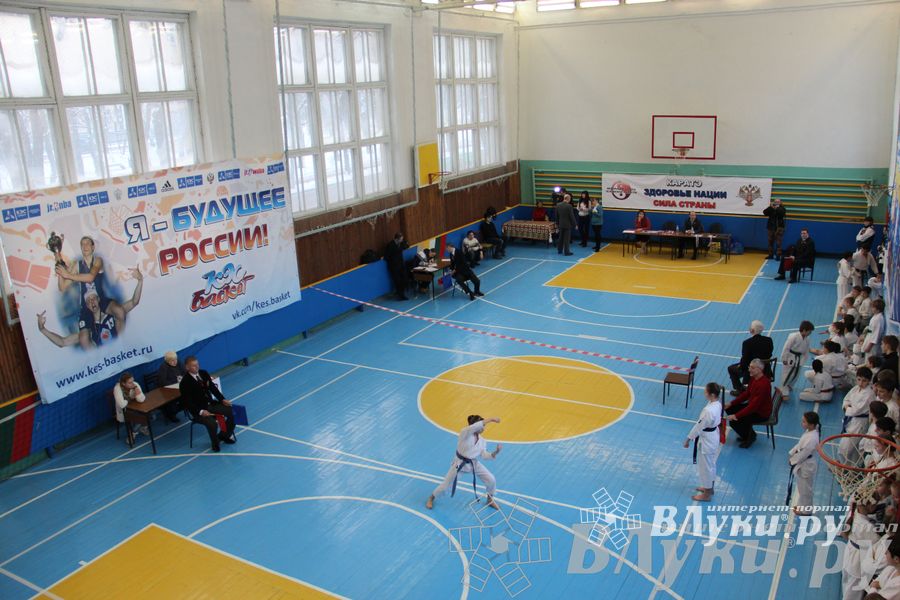 В Великих Луках прошел Открытый чемпионат Псковской области по каратэ