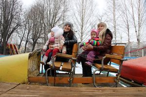 В Великих Луках состоялись проводы Широкой Масленицы — 2015