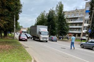В Великих Луках грузовик врезался в маршрутку (ФОТО)