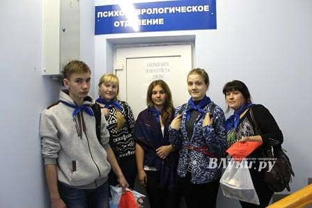 Волонтеры Першинской школы организовали акцию «Добру откроются сердца» (фото)