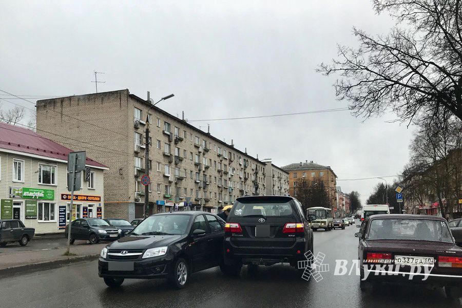 ДТП на Смоленском (ФОТО)