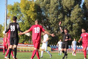 Обидный гол в воротах «Луки-Энергии» (ФОТО)